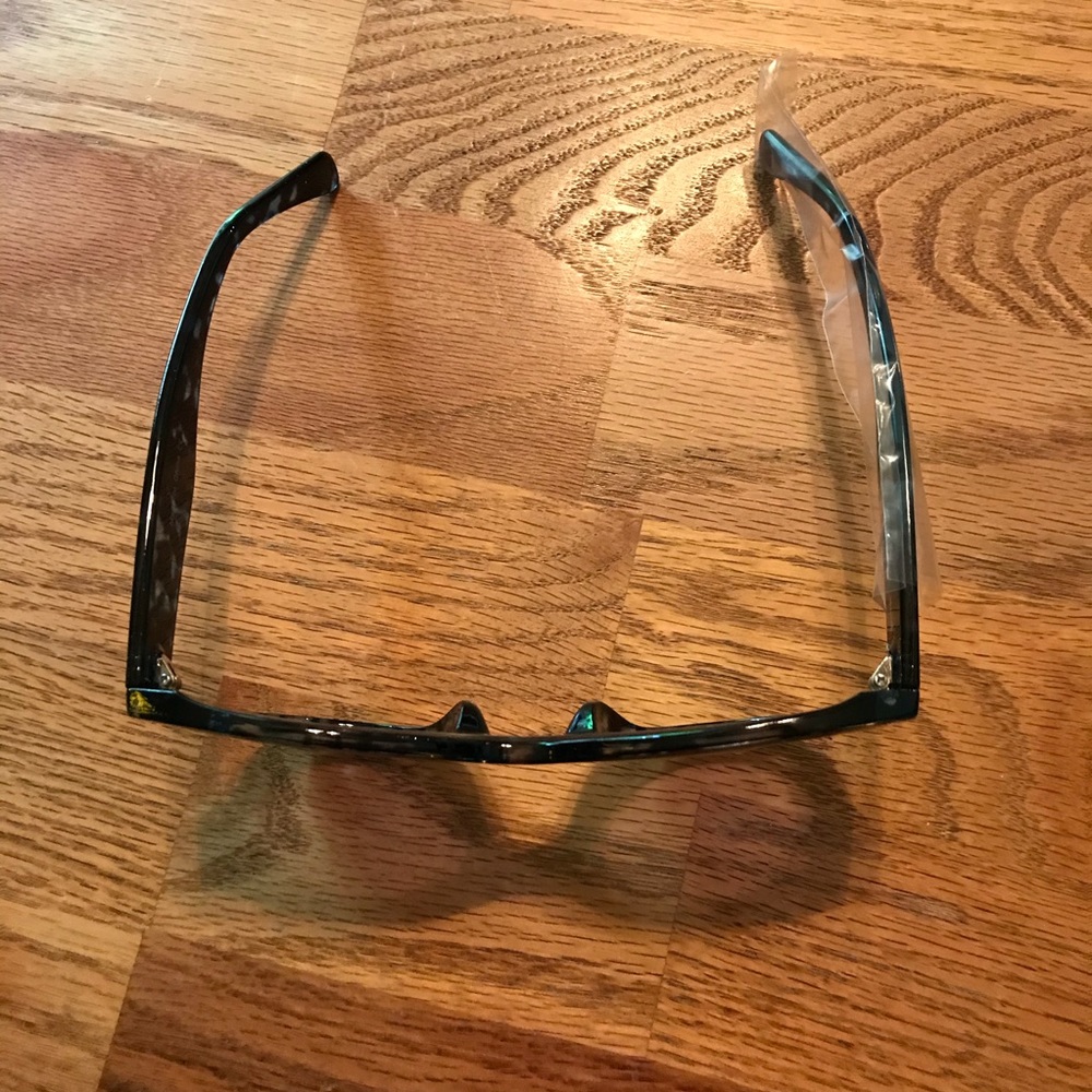 NWT Cat Eye Round Oversized Sunglasses 100% UVA & UVB Protection - Picture 13 of 15